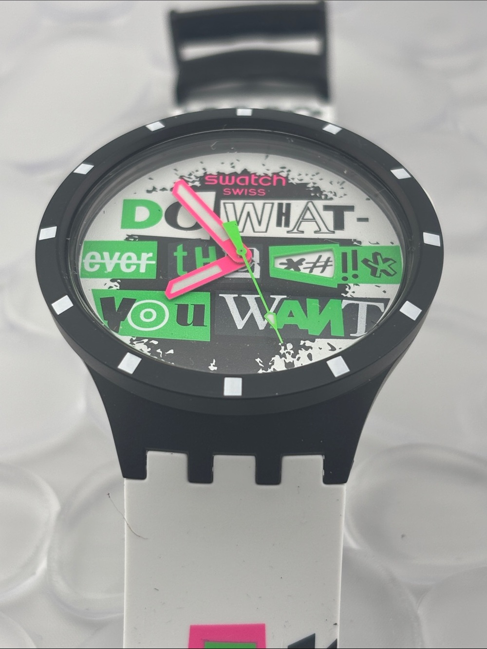 Swatch Watch - SB03B701 - LASH OUT - Picture 4 of 6